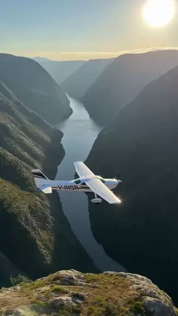 Low-Altitude Aircraft POV Diverse Terrain