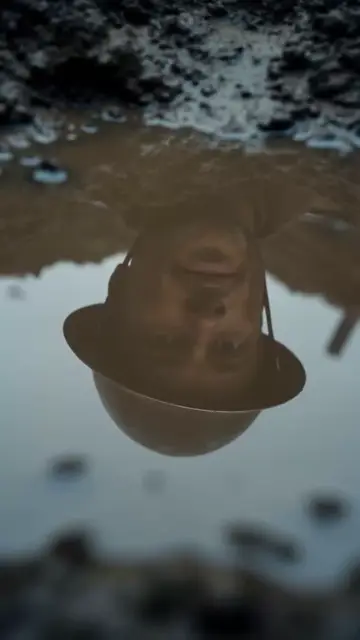 WWI Trenches Messenger Continuous One-Shot POV